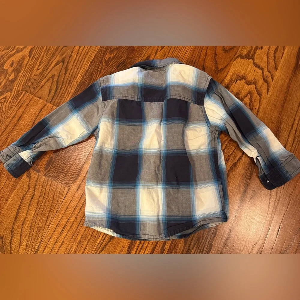 OshKosh Bgosh charming plaid